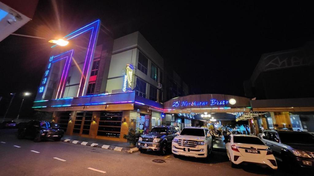 D North Star Hotel & Spa Sandakan Eksteriør bilde