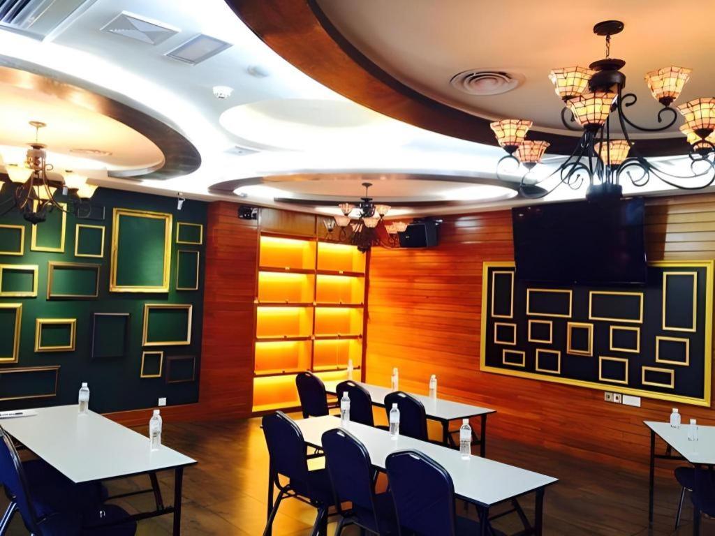 D North Star Hotel & Spa Sandakan Eksteriør bilde